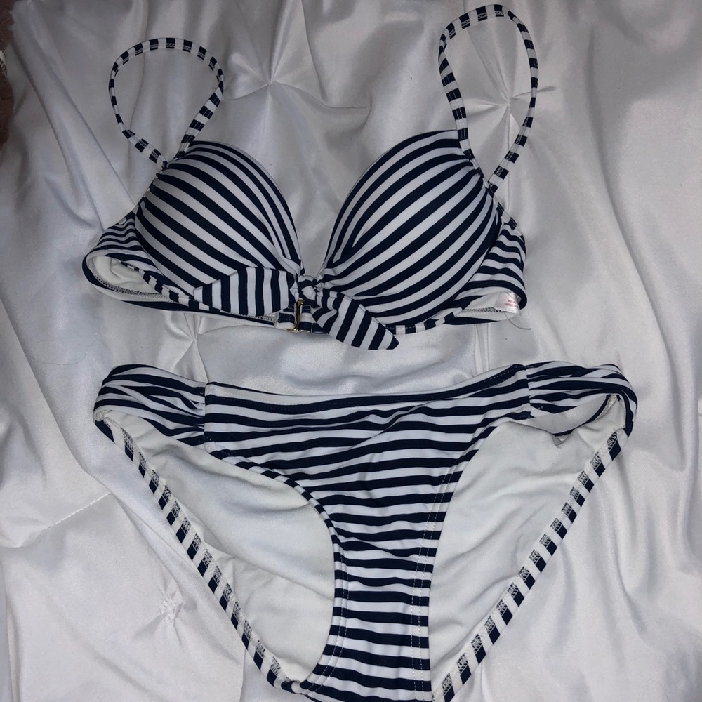 Stripe bathing suit
